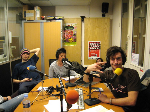 Dans le studio de la radio Campus Paris
