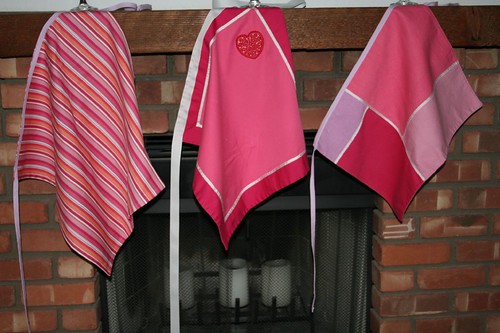napkin aprons for Valentine's day
