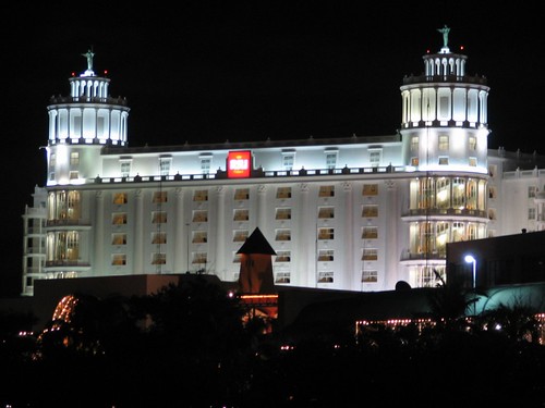 Riu Palace at night