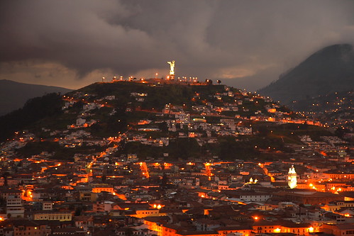Quito s'illumine por Guillaume Lavaure.