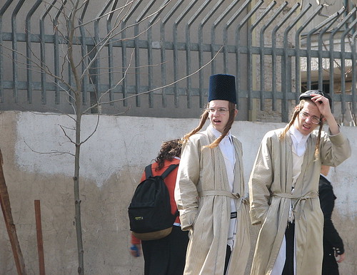 Purim in Meah Sheasrim