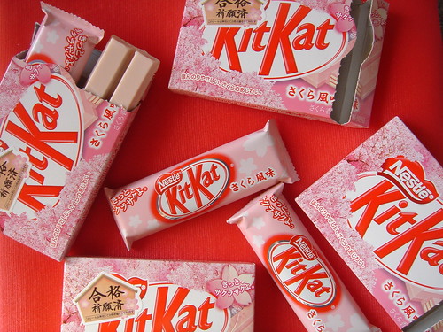 KitKat Sakura