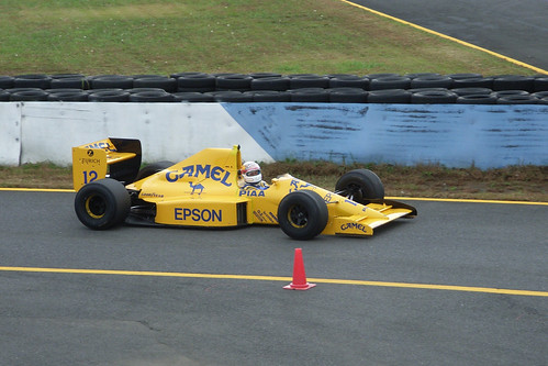 S. Nakajima driving Lotus 101 Judd