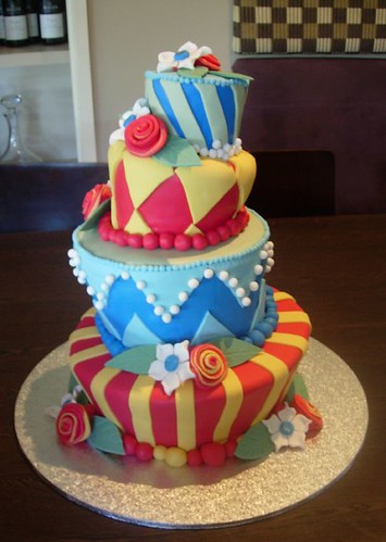 Topsy Turvy Wedding Cake originally uploaded by cupcaketastic