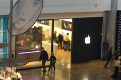 Apple Store Facade