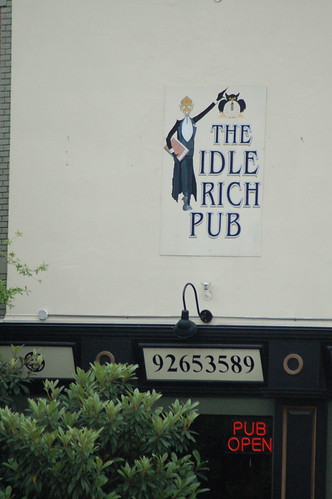 Idle Rich Pub