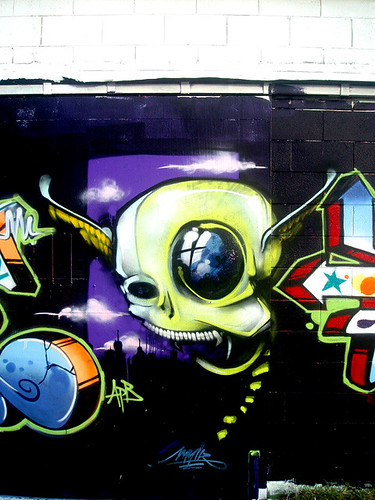 skull graffiti character