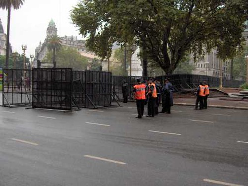 barricades2