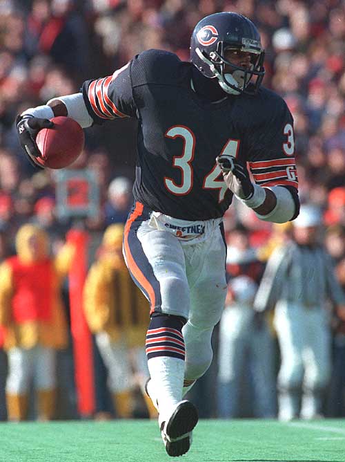 Pictures Of Bears Football. Chicago Bears football.