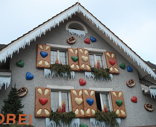 A Swiss bakery/pastry shop decked out for Christmas (2)