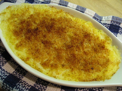 Cheese grits gratinée