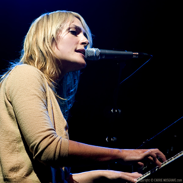 Emily Haines © Carrie Musgrave