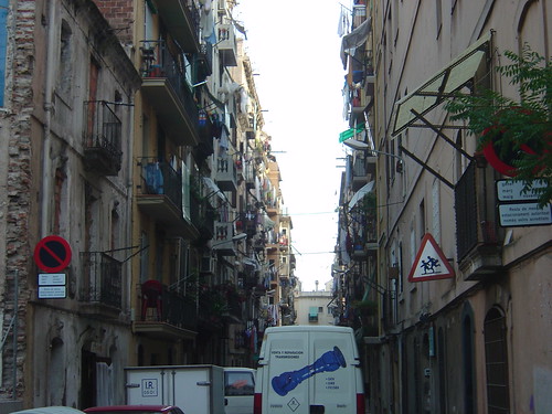 Living street, Barcelona.jpg