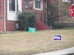 Campaign signs in Ward 4