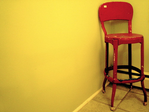 little red stool