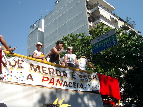 Bloco de Rua Que Merda é Essa Carnaval 2007 Rio de Janeiro