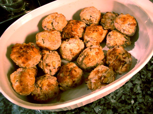 turkey meatballs with rosemary and pine nuts