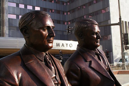 Dr. William J. Mayo y  Dr. Charles H. Mayo 