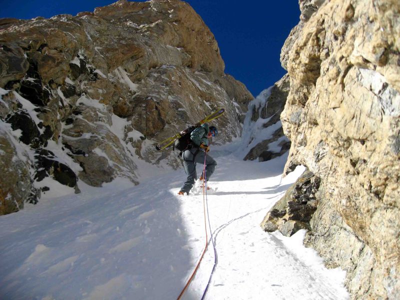 Randosteve on rappel in the Chevy Couloir