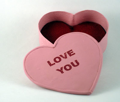 Pink Love Heart Box. This heart box is approximately 3" in diameter and was