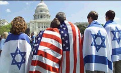 Amerikaanse en Israëlische vlag