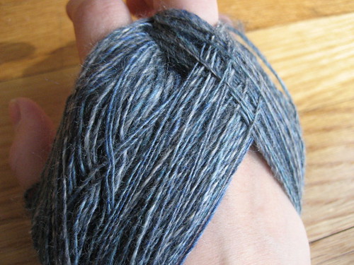 Creating an Andean plying bracelet with the singles
