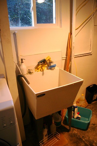 camp kitchen sink