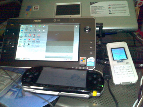Asus r2h, PSP y telefono smc WSKP100 para Skype