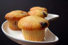 blueberry yoghurt muffins with lemon syrup© by Haalo
