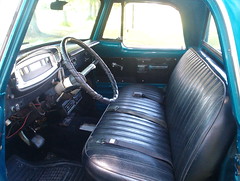 1968 D100 interior