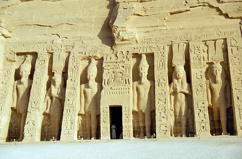 1998 09 Tempel van Nefertari, Abu Simbel por Hans Ollermann.