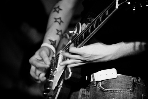 Oυr host entertained υѕ wһіƖе Stephen ɡοt һіѕ tattoo covered up. Fretting fingers guitar tattoo. Image bу @kevinv033. April 27, 2006 – Star tattoos, 