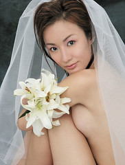 nude bridal 08