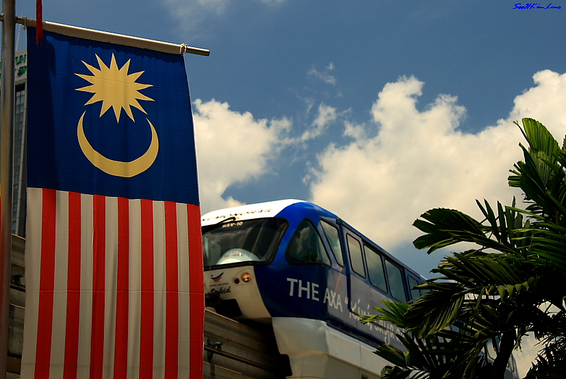 Malaysian Flag @ Maharajalela monorail station KL
