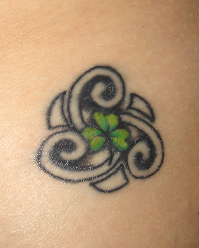 celtic clover tattoos. Shamrock and Celtic Design