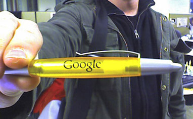 Google-Kugelschreiber