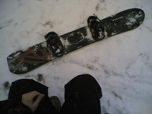 Snowboard in Snow