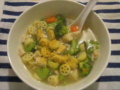 HOMESTYLE "CHICKEN" NOODLE