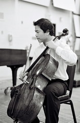 Cellist at play