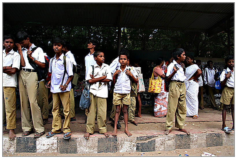 Madurai : School Kids