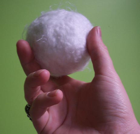 Knitted snowball