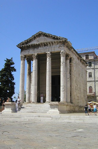 Augustus-templom