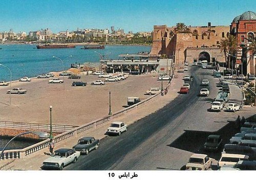 صور قديمه لمدينة طرابلس الغرب 456513107_992f7d01f8