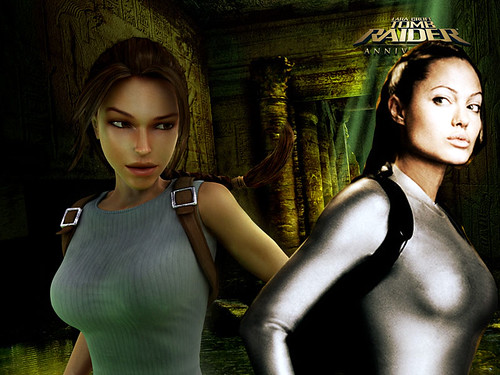 Angelina Jolie vs Lara Croft