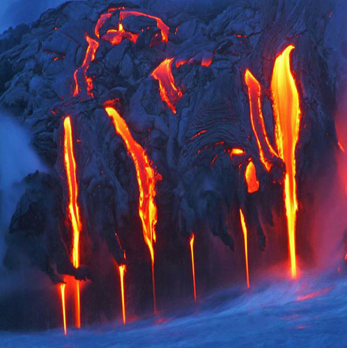 422519403 1180ce8fbe Danger and Beauty of Hawaiian Volcanoes