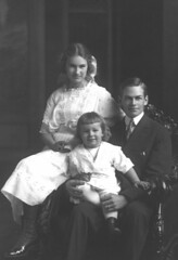 Franklin, Katherine and Roger Blackmer 1914