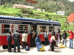 Autovagón de Huancayo a Huancavelica