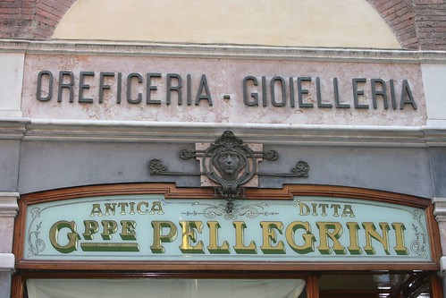 Store front in Lucca