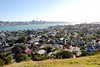 Auckland von Devonport aus gesehen (man beachte Queen Mary II)