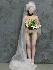 nude bridal 04